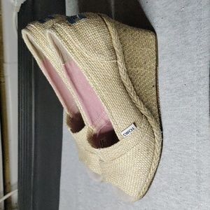 Tom's woman size W9.5 slip-on Open toe wedge shoes